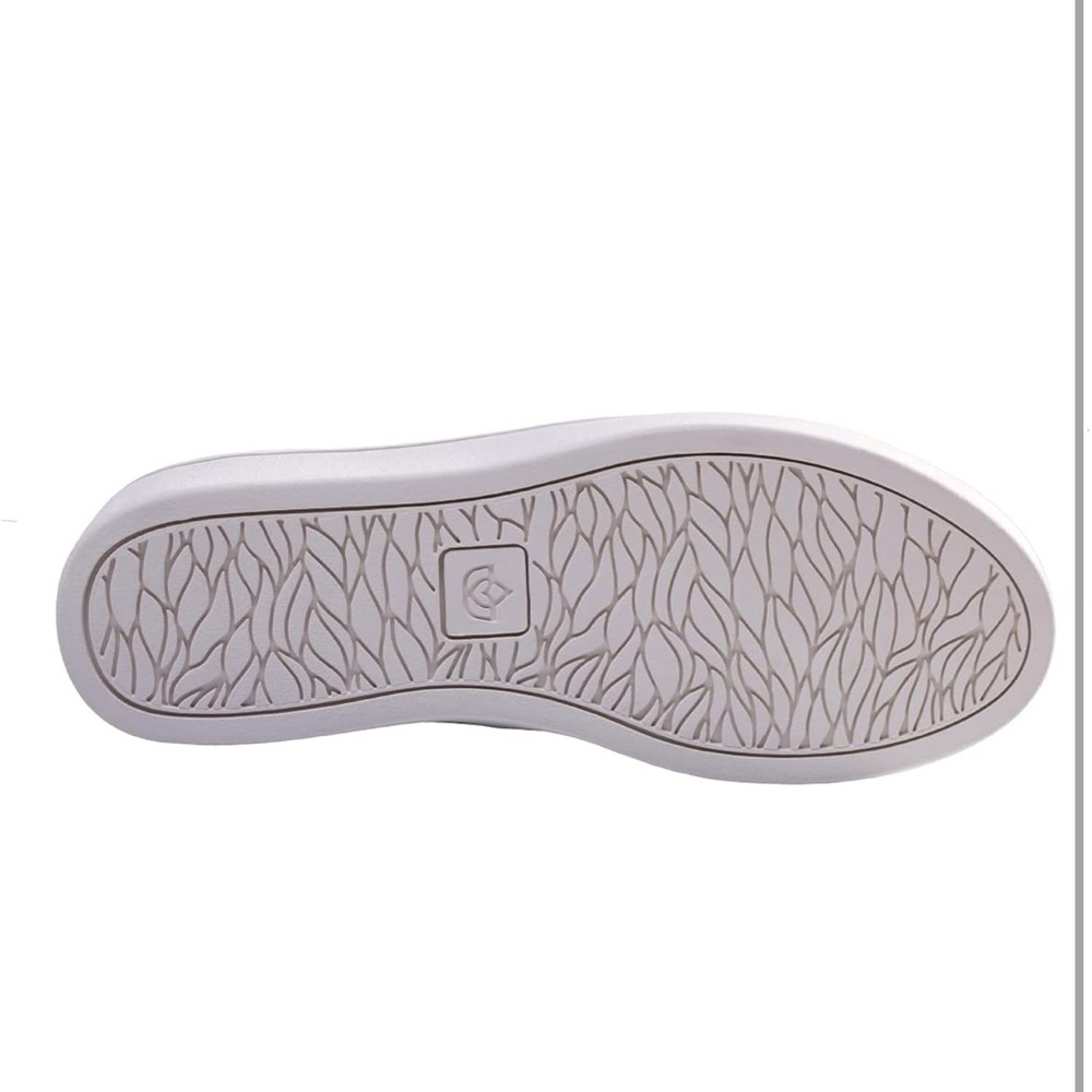 NWT Spenco Malibu Lace Sneaker - Picture 4 of 11